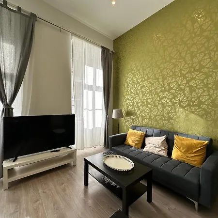 The Great Cosiness In Rakoczi Square Apartmán Budapešť